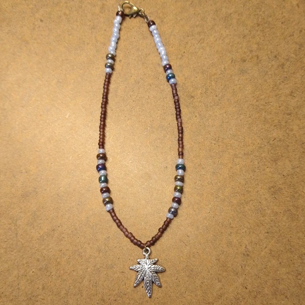 ❇️ *5/25* Boho tribal cannabis bracelet/anklet